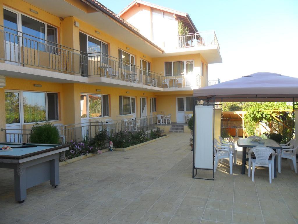 Eleonor Guest House Byala  Exterior photo